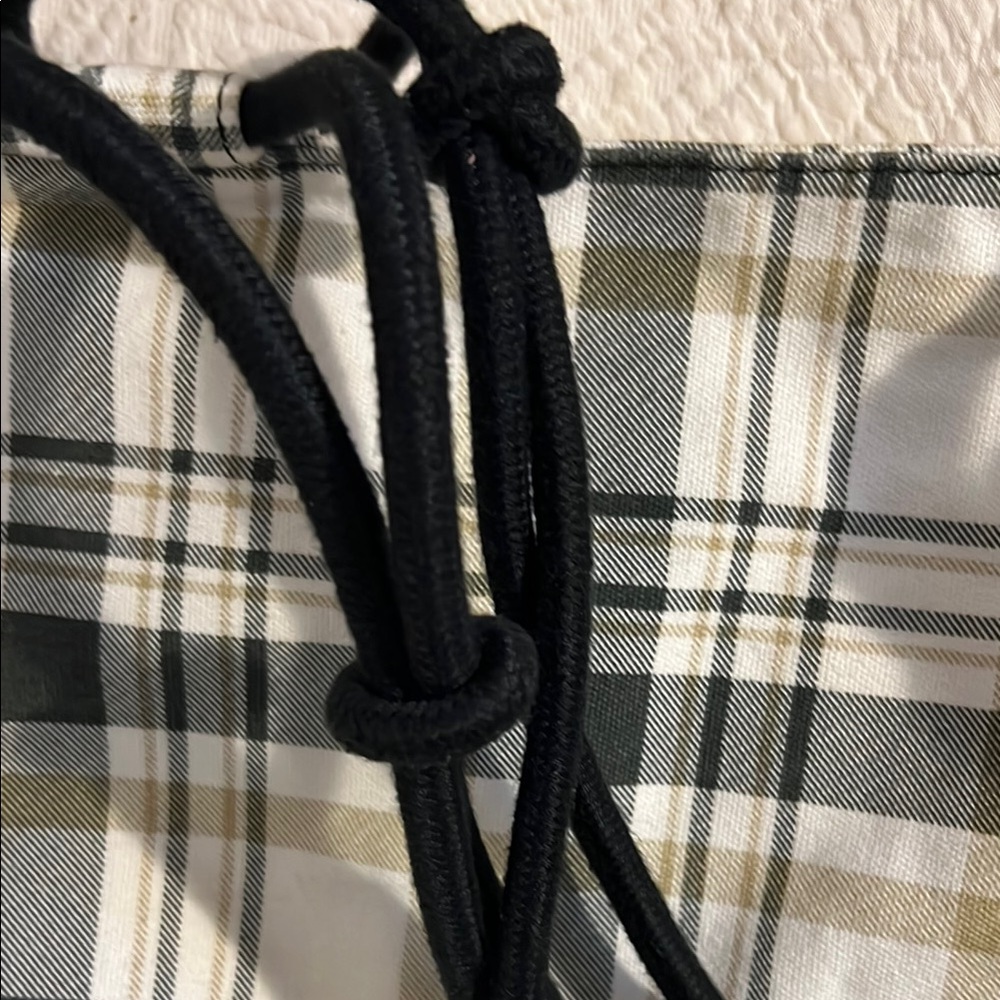 NWOT Farmhouse is my Style Plaid Tote Bag with Black Straps - Picture 9 of 10
